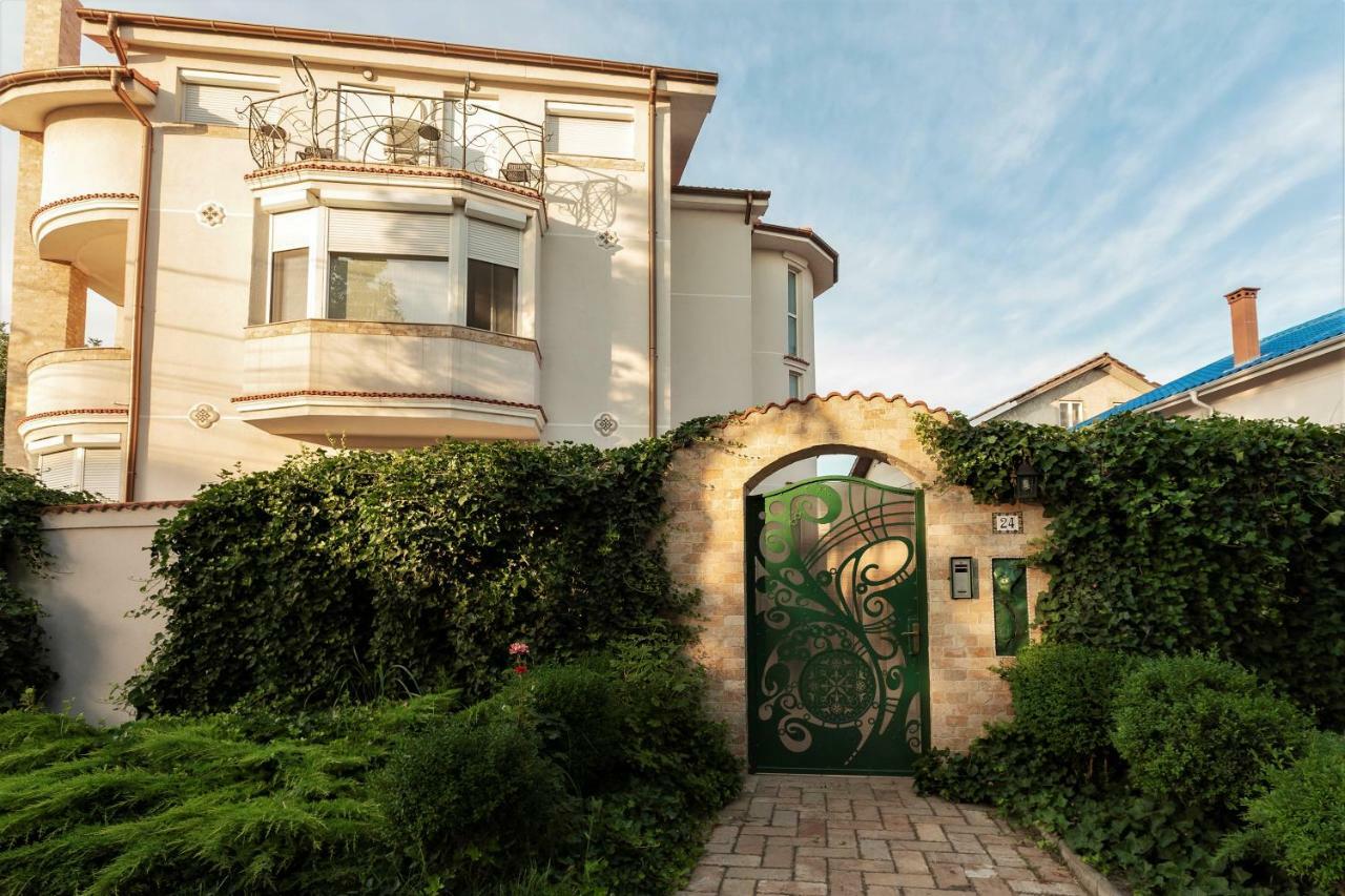 Villa Ronda Эфорие-Суд Экстерьер фото